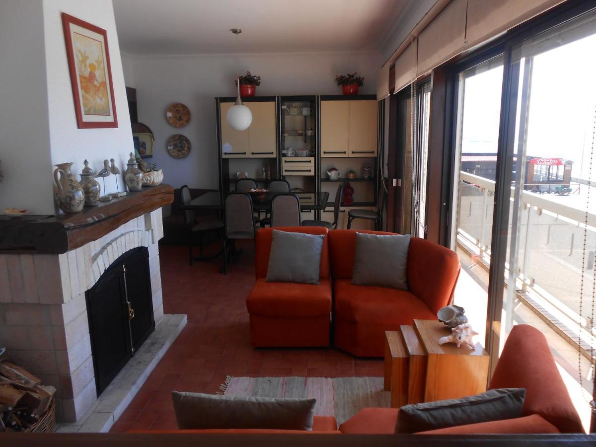 Casa Na Praia Do 明德卢 外观 照片