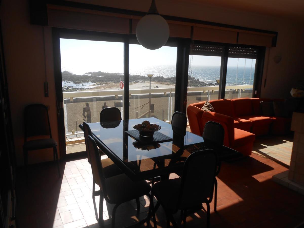 Casa Na Praia Do 明德卢 外观 照片