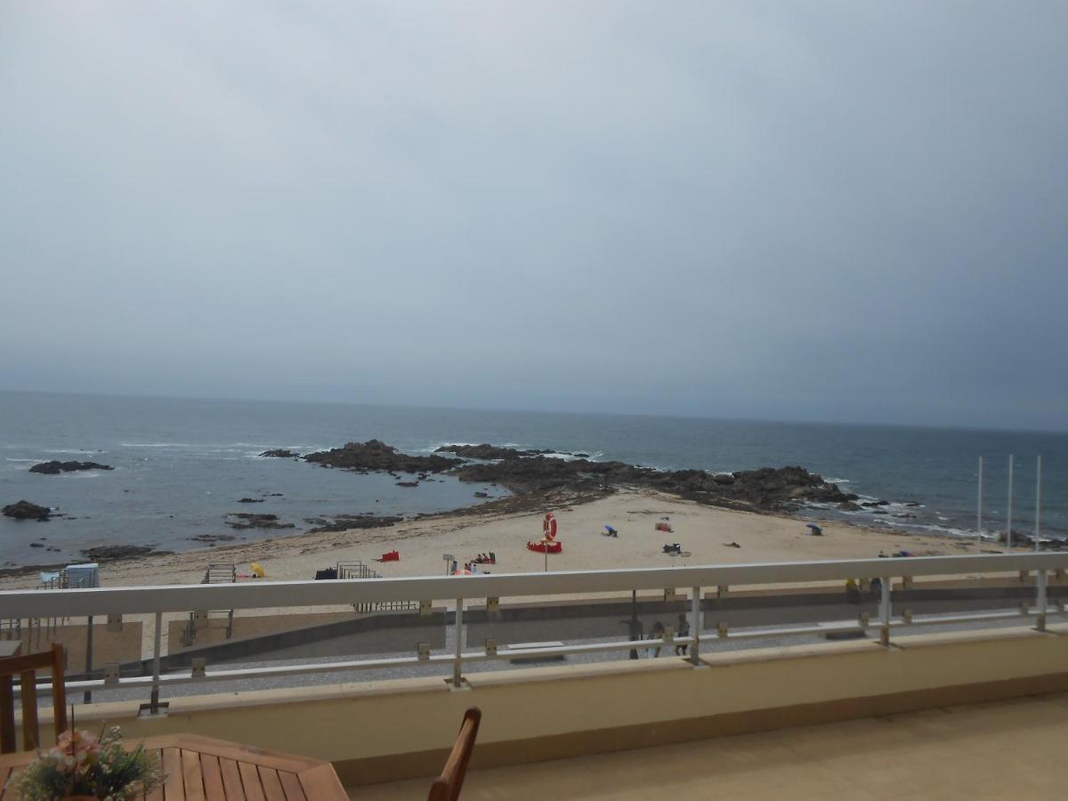 Casa Na Praia Do 明德卢 外观 照片
